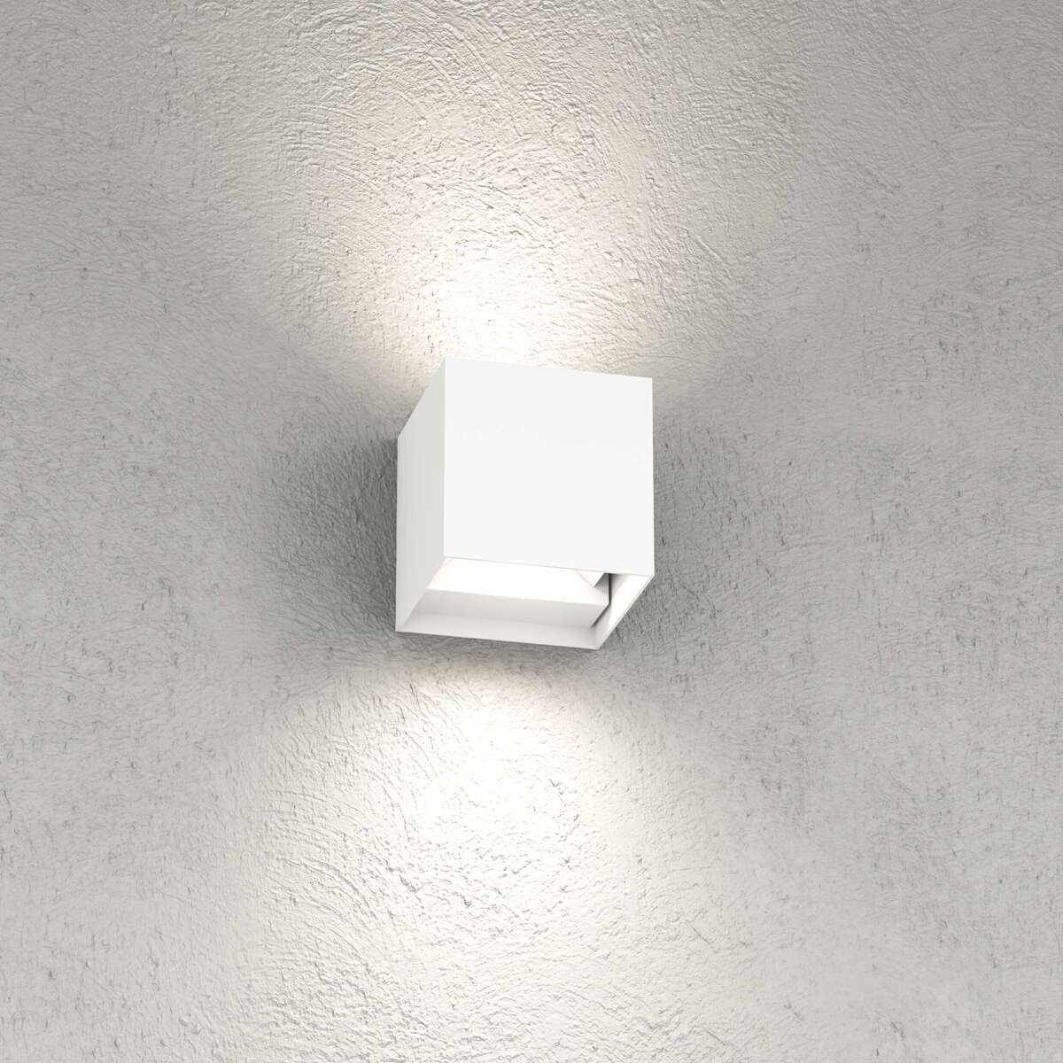 PERTH APPLIQUE BIEMISSIONE 12X12CM BIANCO 20W LED INTEGR. CCT3000/4000 IP65